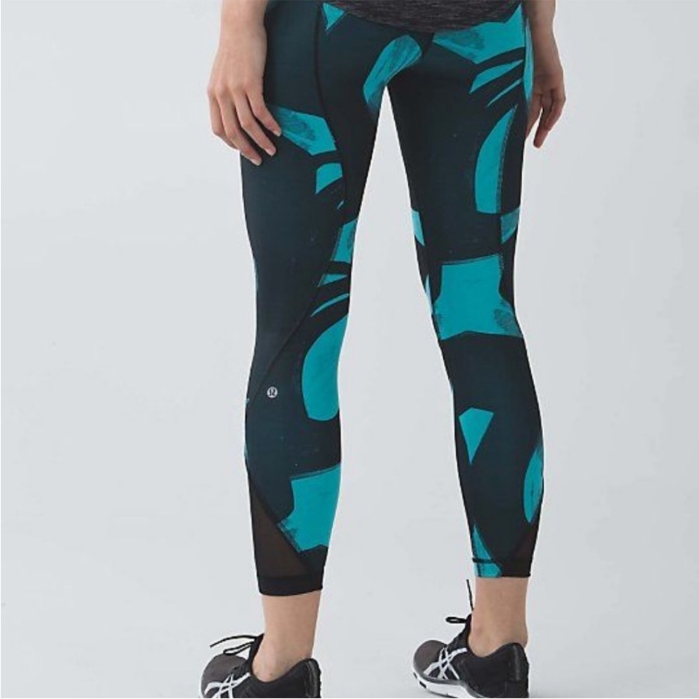 Lululemon Inspire Tight II